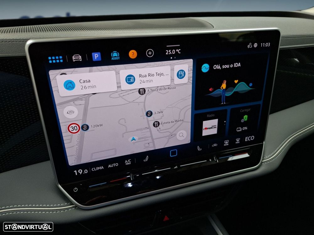 VW Passat Variant 1.5 TSI eHybrid Business DSG - 21