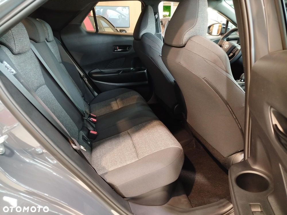 Toyota C-HR 2.0 PHEV Dynamic Force Style - 10