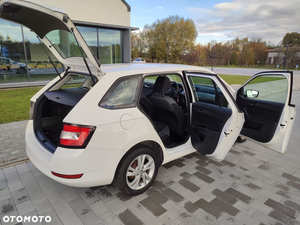 Skoda Fabia 1.0 TSI Ambition - 17
