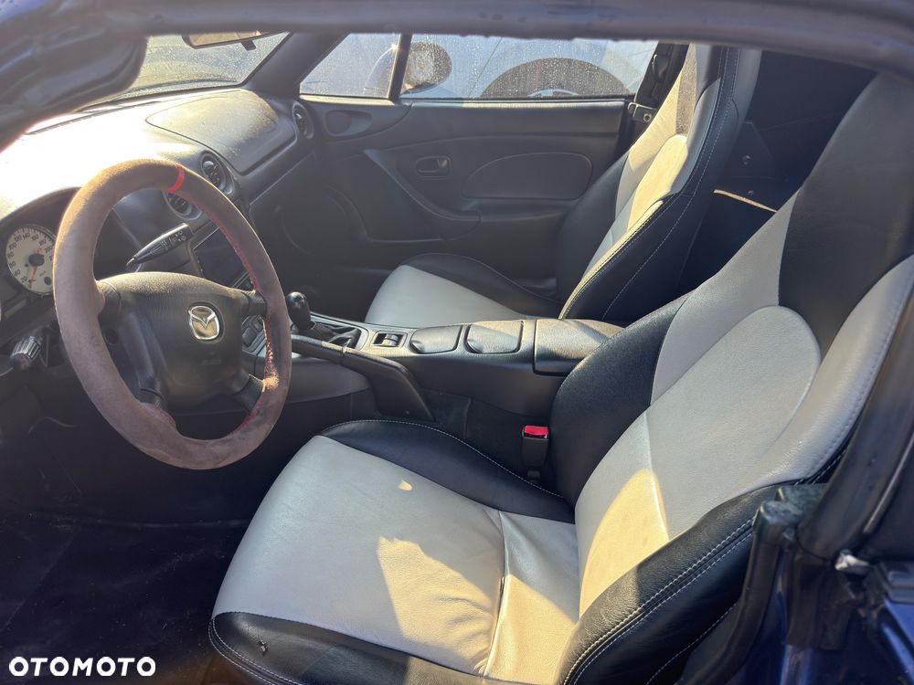 Mazda MX-5 1.6i 16V Memories - 11