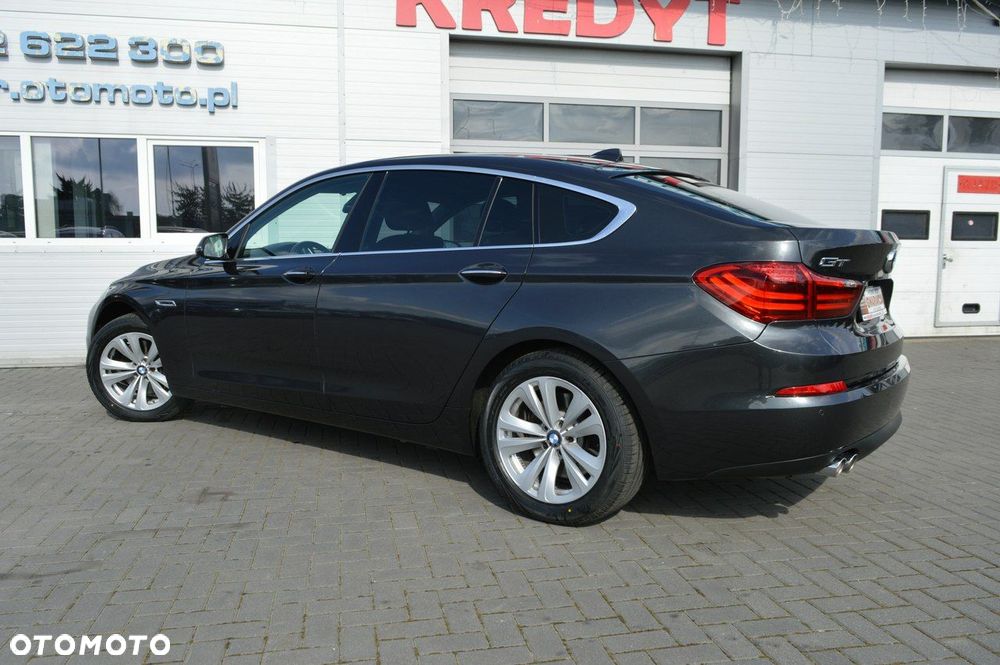 BMW 5GT - 10