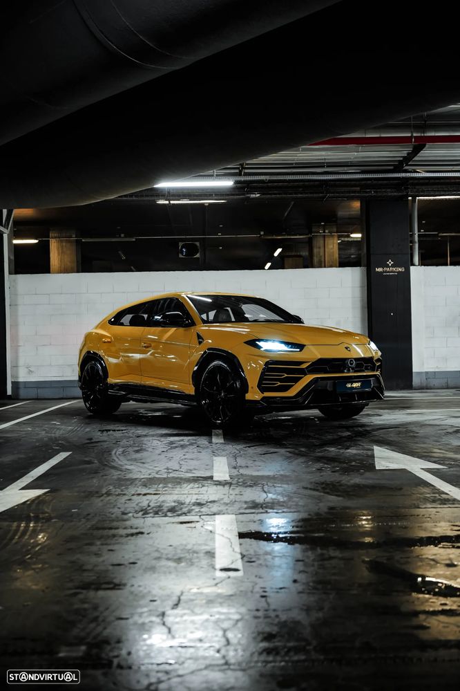 Lamborghini Urus - 3