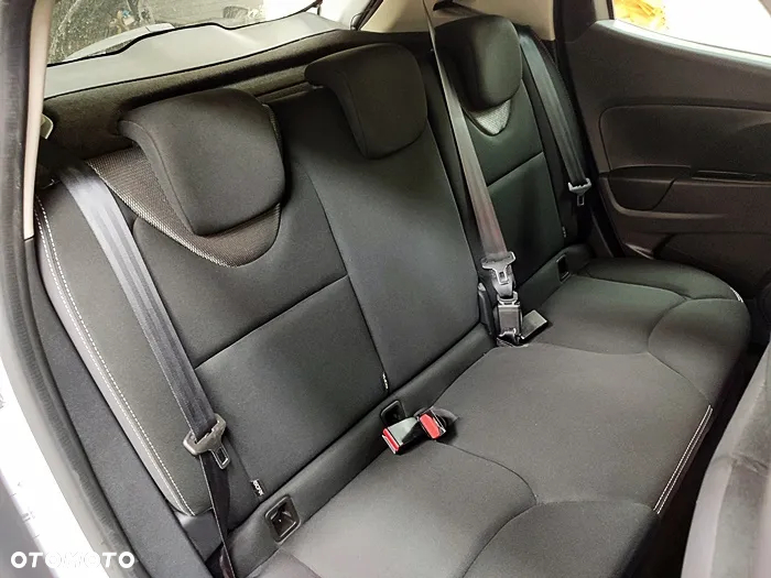 Renault Clio - 37