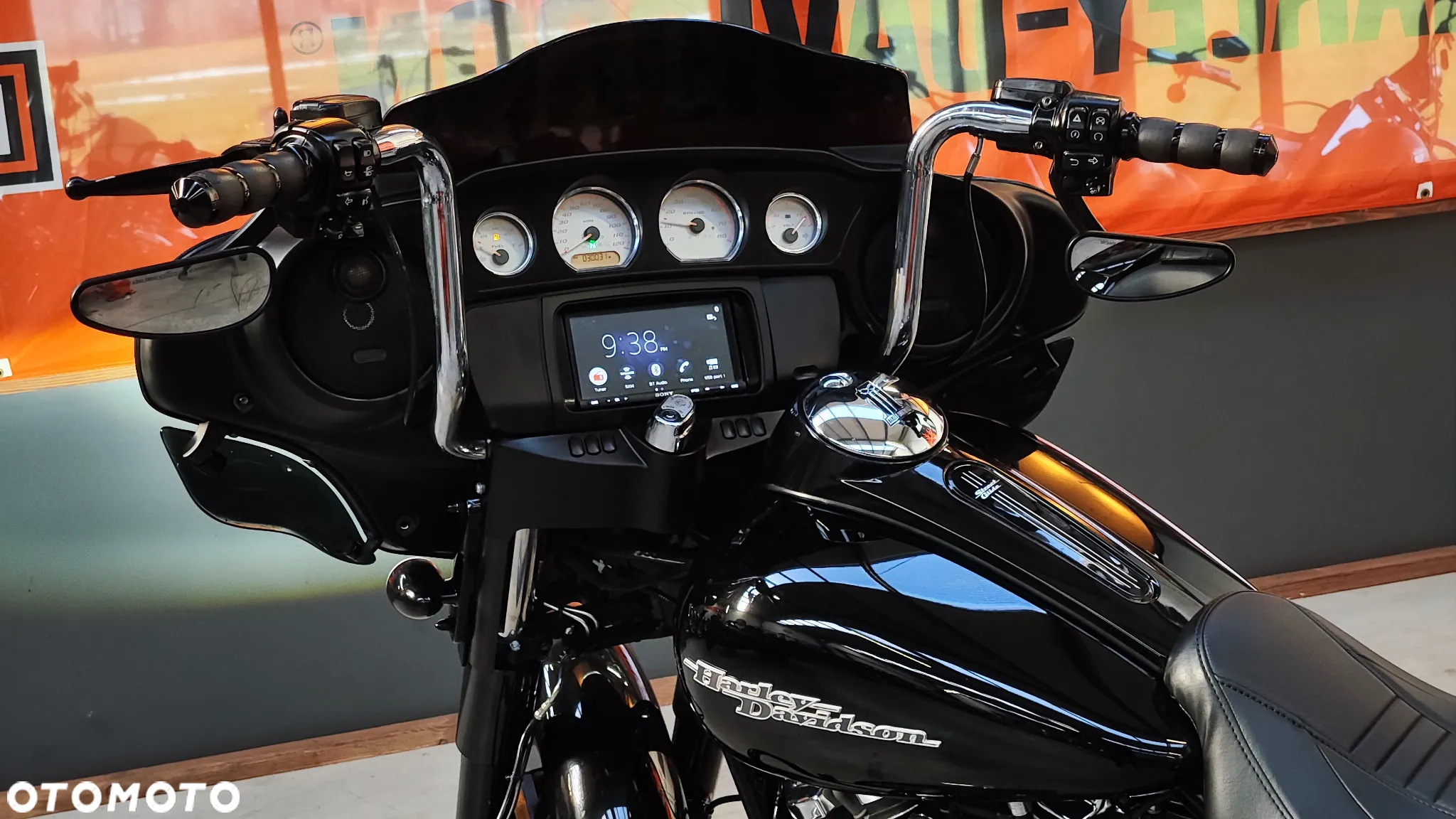 Harley-Davidson Touring Street Glide - 5