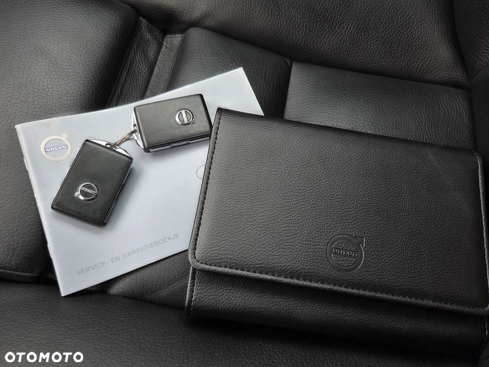 Volvo V90 D3 Geartronic Momentum Pro - 8