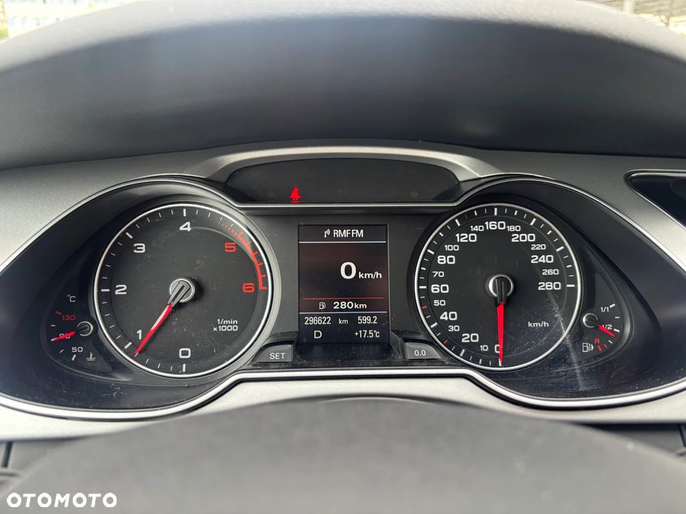 Audi A4 Avant 2.0 TDI Design S tronic - 10