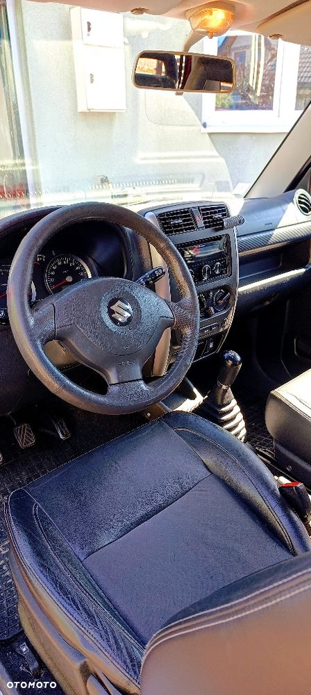Suzuki Jimny - 8
