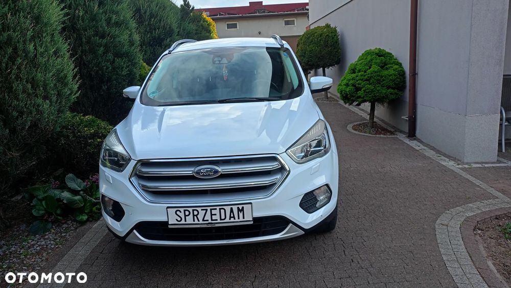Ford Kuga 2.0 TDCi 4x4 Titanium - 11