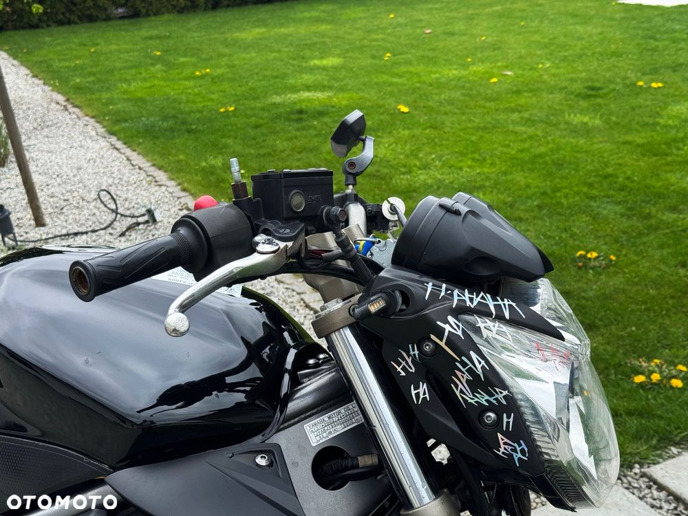 Yamaha XJ - 9