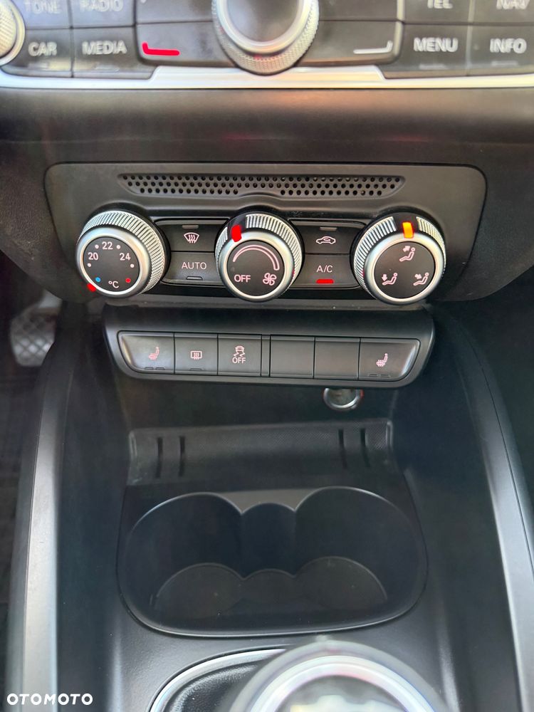 Audi A1 Sportback 1.0 TFSI ultra design - 28