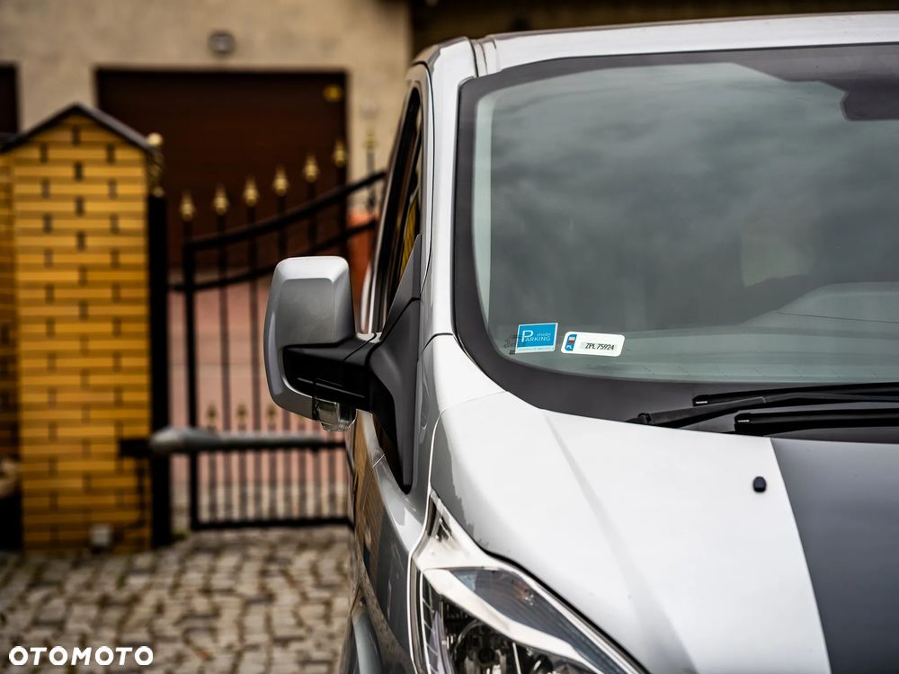 Ford Transit Custom - 11
