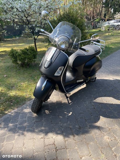 Vespa GTS - 1