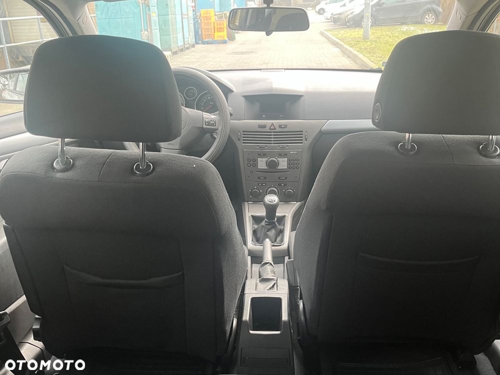 Opel Astra 1.4 Enjoy - 21