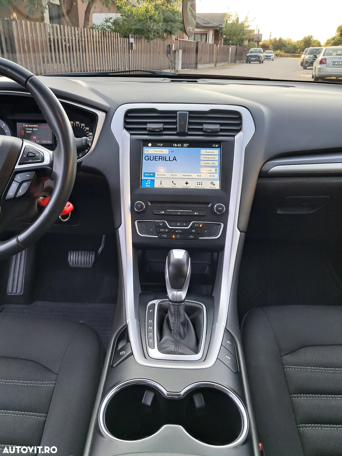 Ford Mondeo 2.0 TDCi Powershift Business - 22