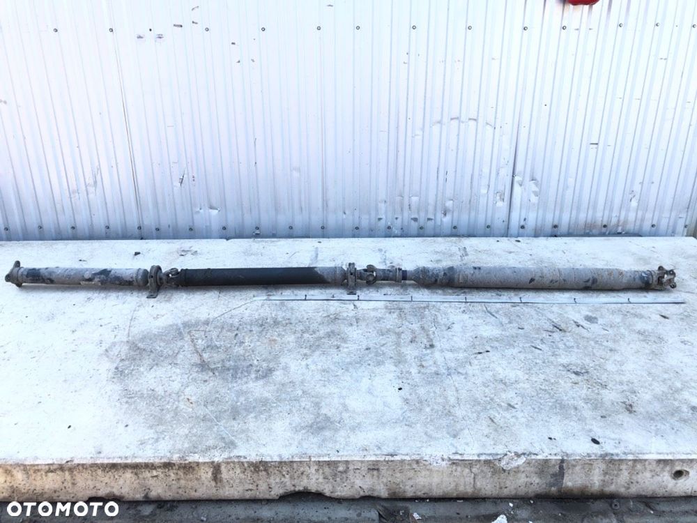 WAŁ NAPĘDOWY TYŁ  IVECO DAILY VI Autobus 2014 - 2022 50C16 115 kW [156 KM] olej napędowy 2019 - - 1