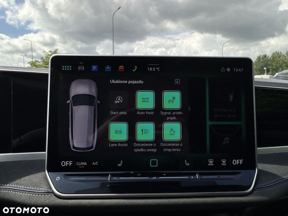 Volkswagen Passat Variant 2.0 TSI R-Line Plus DSG - 24