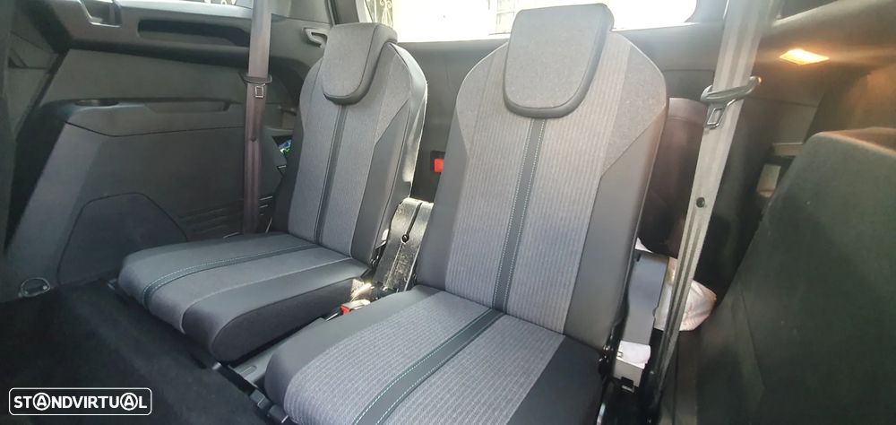 Peugeot 5008 1.5 BlueHDi Allure EAT8 - 14