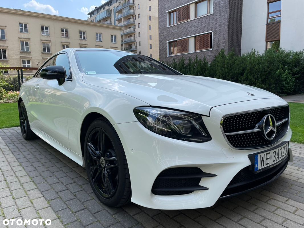 Mercedes-Benz Klasa E 220 d Coupe 4-Matic 9G-TRONIC - 15