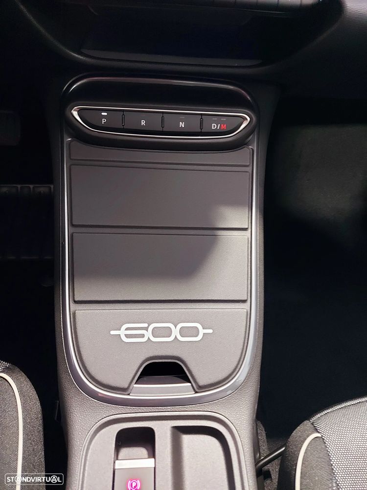 Fiat 600 1.2 Hybrid Icon - 25
