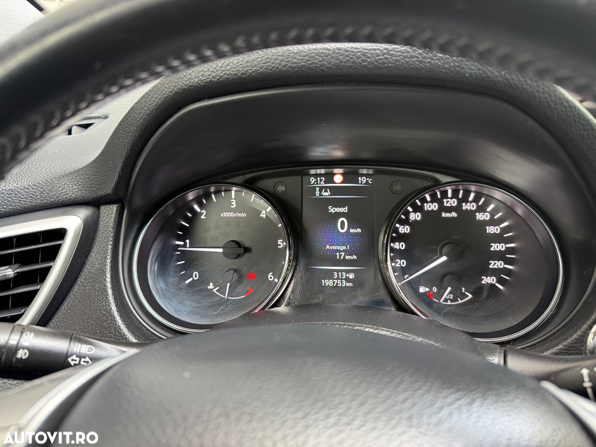 Nissan Qashqai 1.5 DCI TEKNA - 24