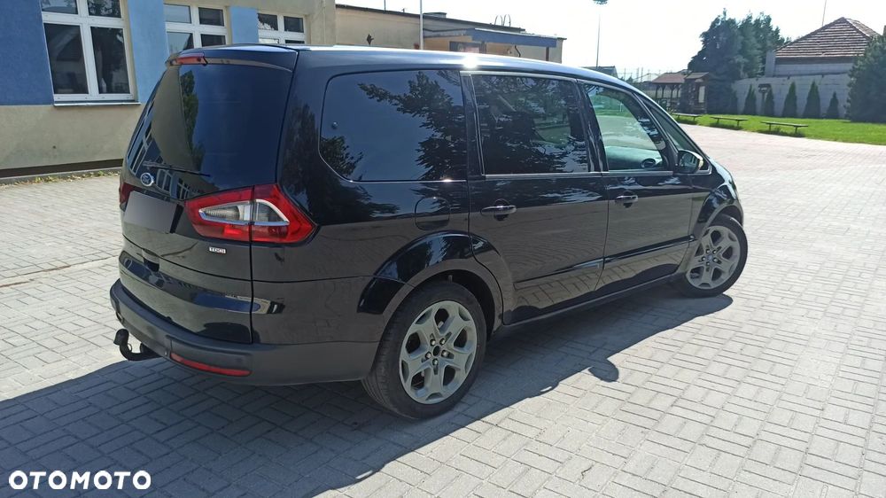 Ford Galaxy - 22