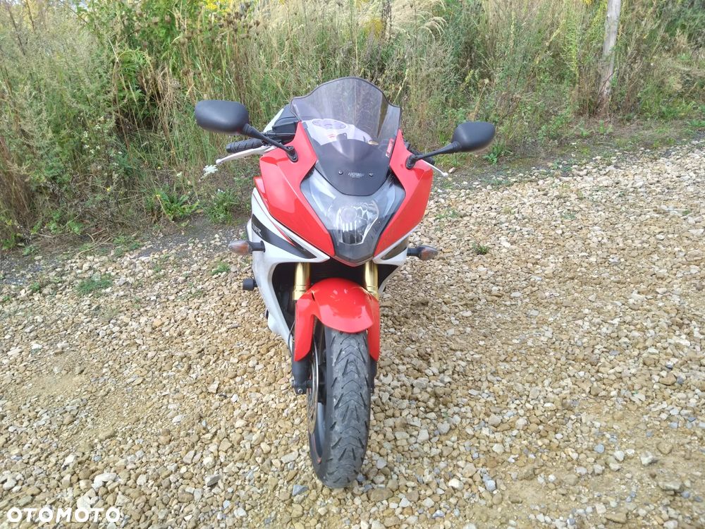 Honda CBR - 2
