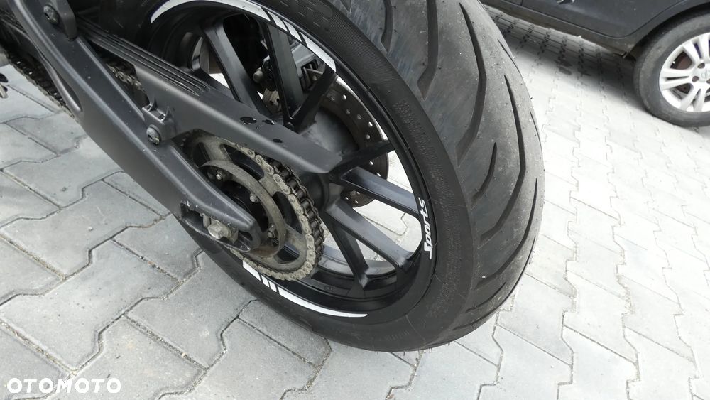 Yamaha MT - 12