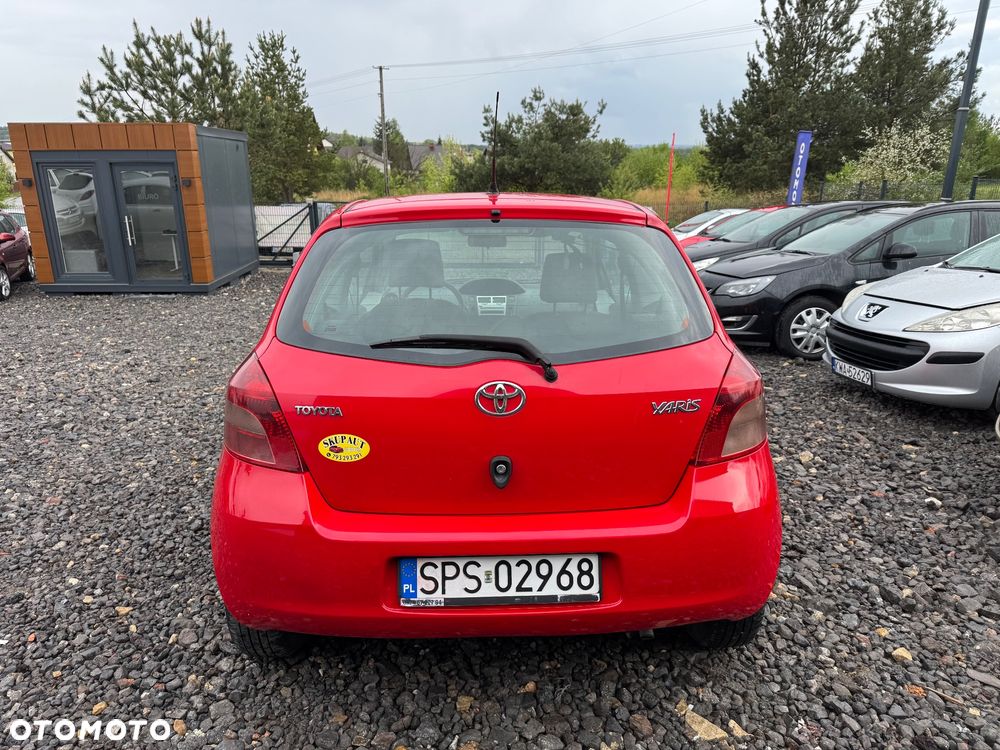 Toyota Yaris 1.0 Luna - 8