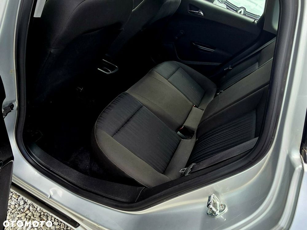 Opel Astra - 17