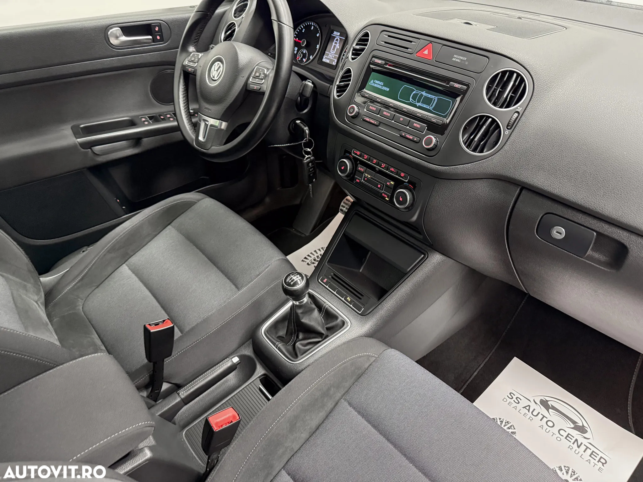 Volkswagen Golf Plus 2.0 TDI DPF Style - 16