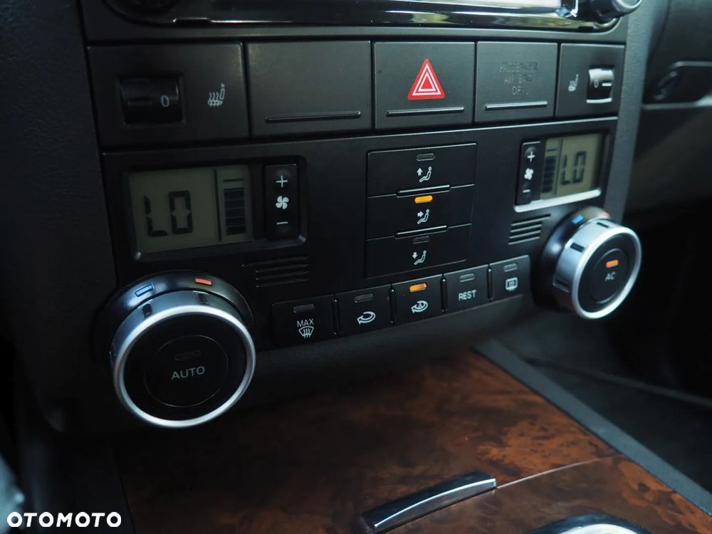 Volkswagen Touareg 3.0 V6 TDI DPF Automatik - 28