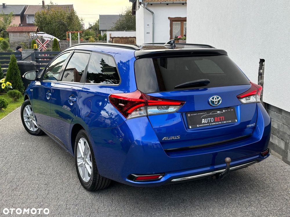 Toyota Auris 1.8 HSD Prestige NAVI - 23