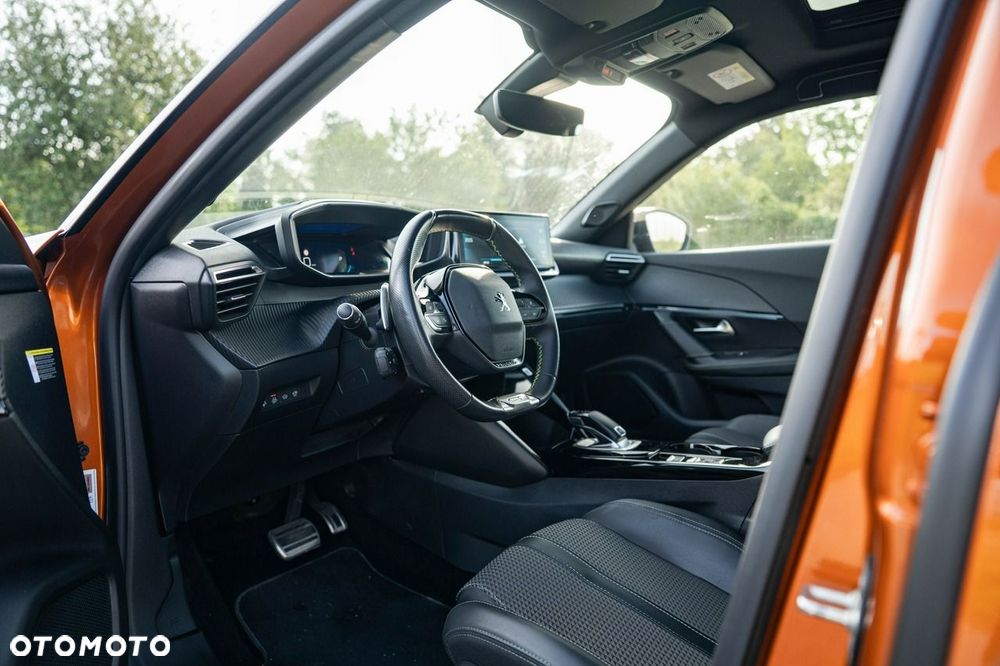 Peugeot 2008 - 18