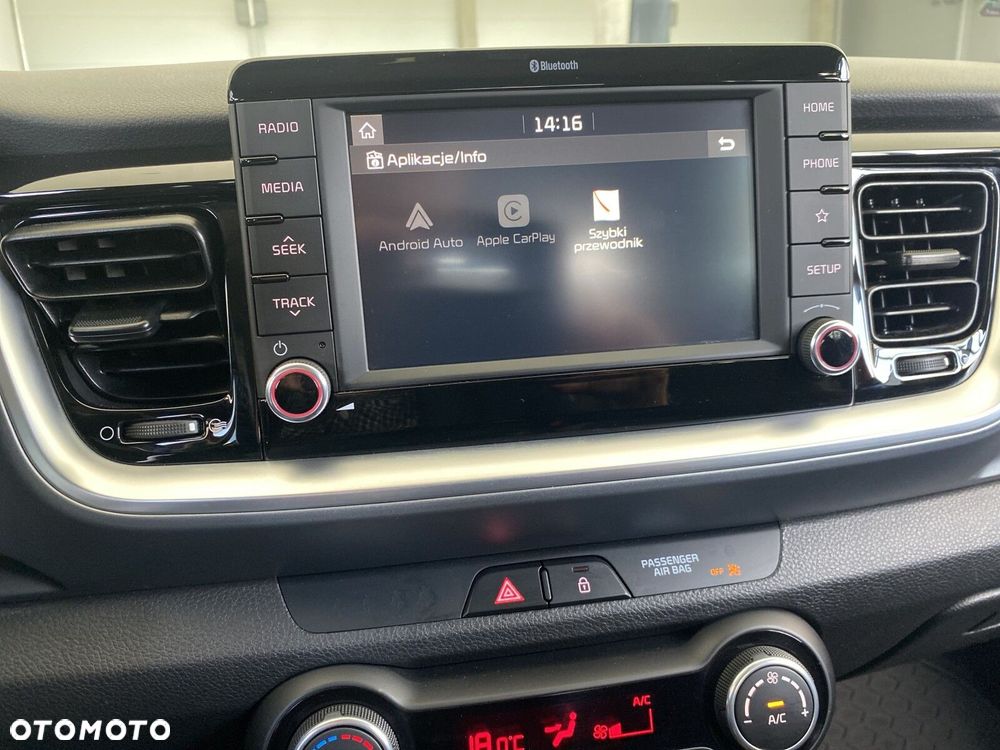 Kia Stonic - 27