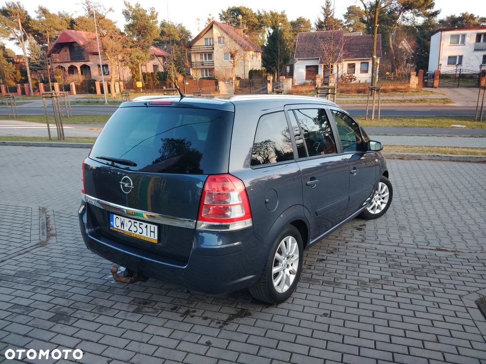 Opel Zafira 1.8 Enjoy - 13