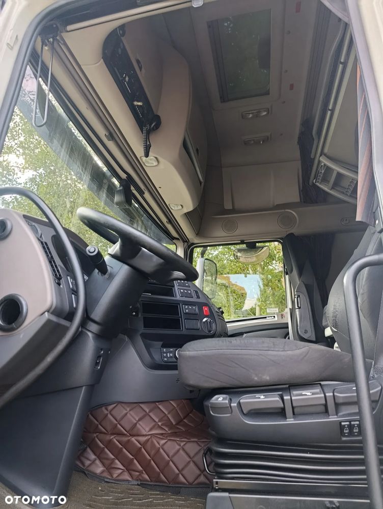 DAF XF - 7