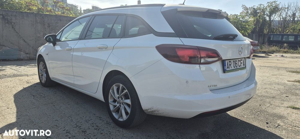 Opel Astra - 4