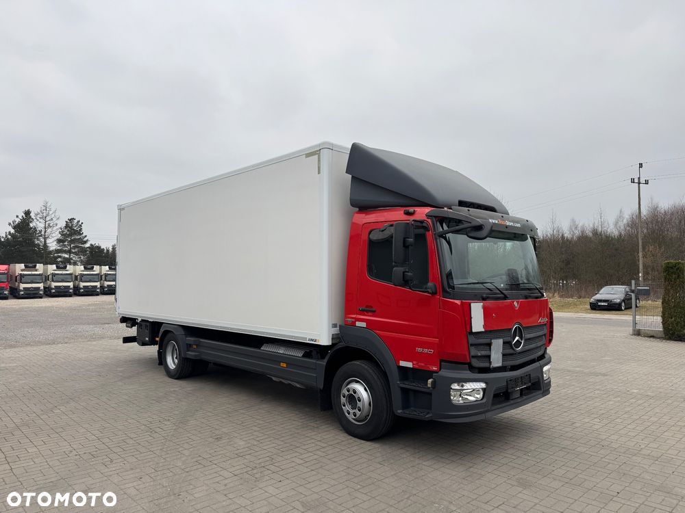Mercedes-Benz ATEGO - 13