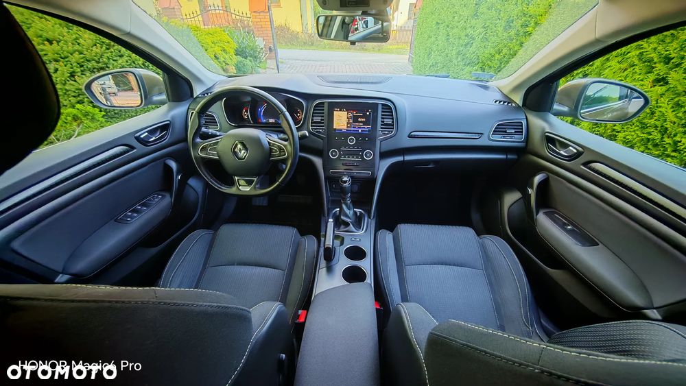 Renault Megane 1.2 Energy TCe Zen - 16