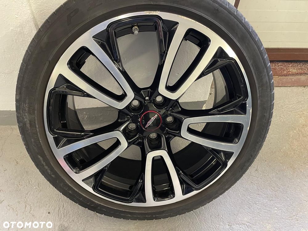 MINI John Cooper Works - 11