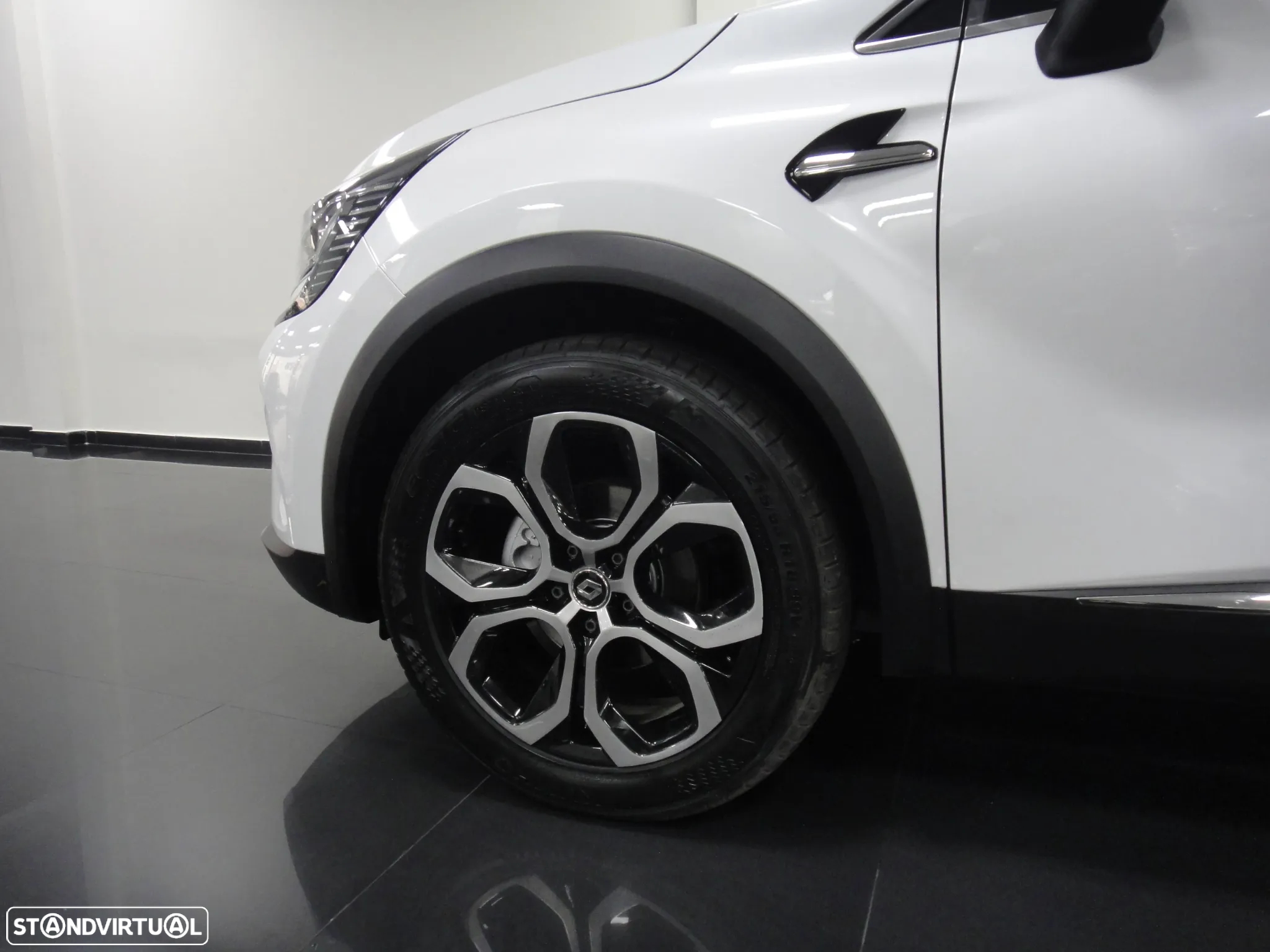 Renault Captur 1.0 TCe Exclusive - 11