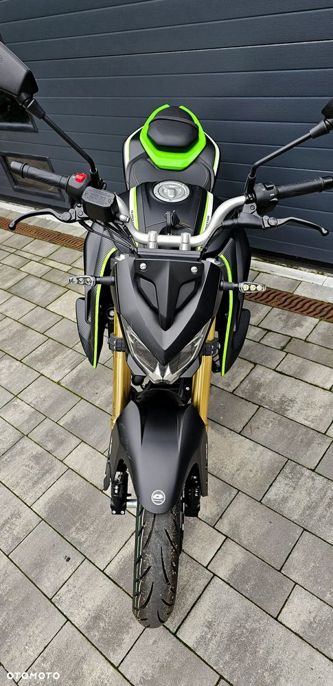 QJMOTOR SRK 125S - 10