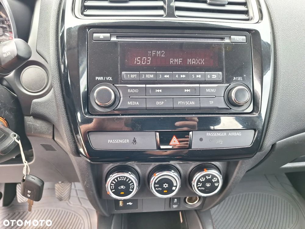Mitsubishi ASX 1.6 2WD Plus - 23