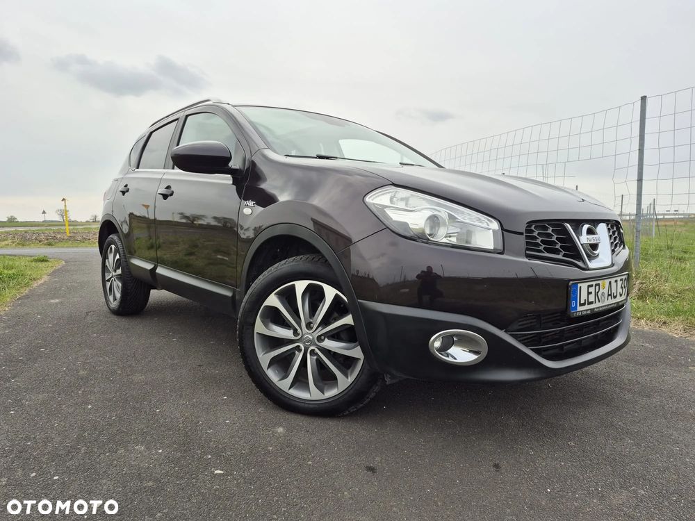 Nissan Qashqai 2.0 dCi DPF tekna - 1