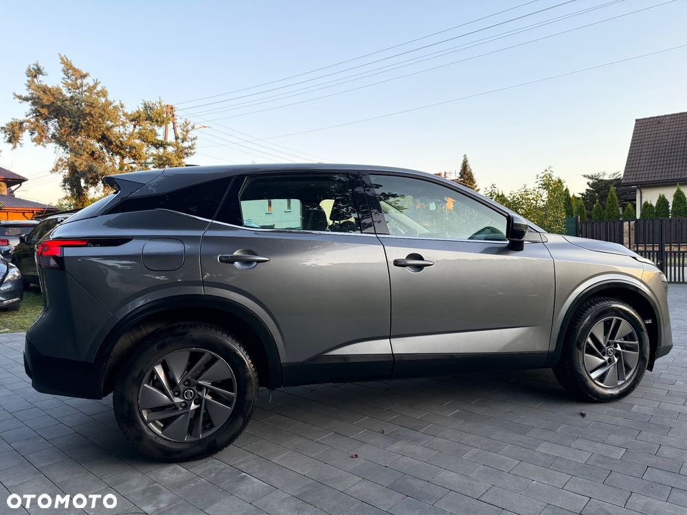 Nissan Qashqai - 25