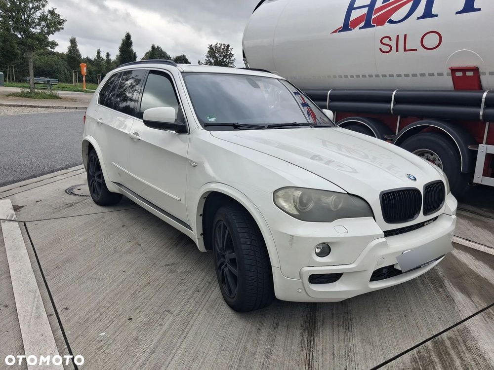 BMW X5 xDrive48i - 3