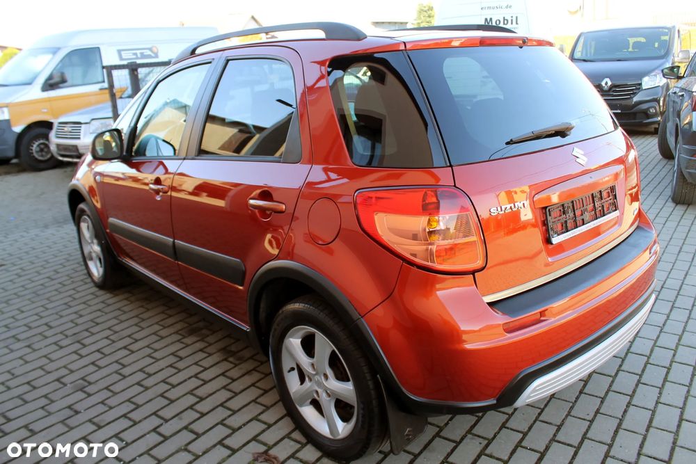 Suzuki SX4 1.6 GS / Premium 4WD - 5
