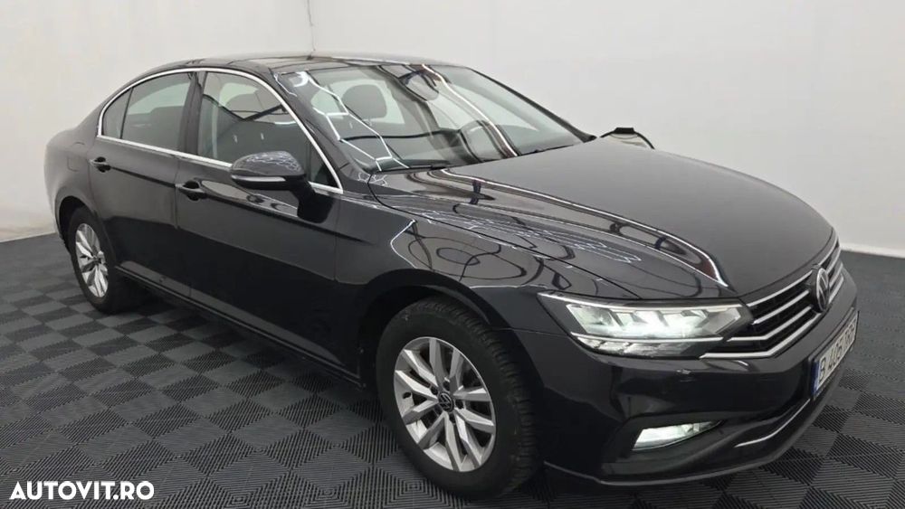 Volkswagen Passat 2.0 TDI DSG Comfortline - 3