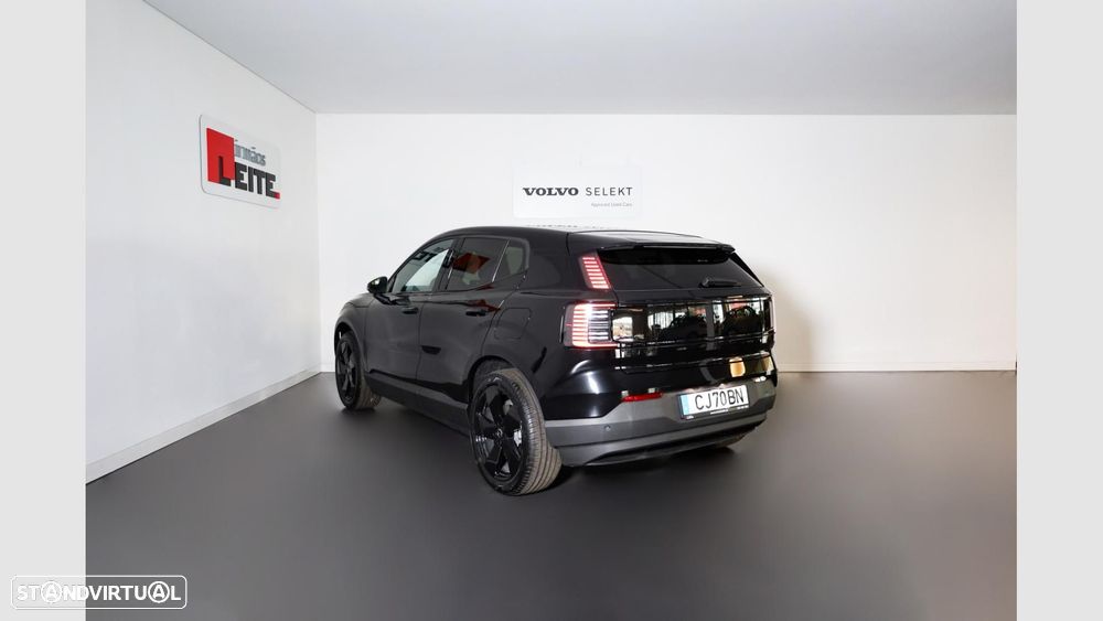 Volvo EX30 51 kWh Single Motor Black Edition - 21