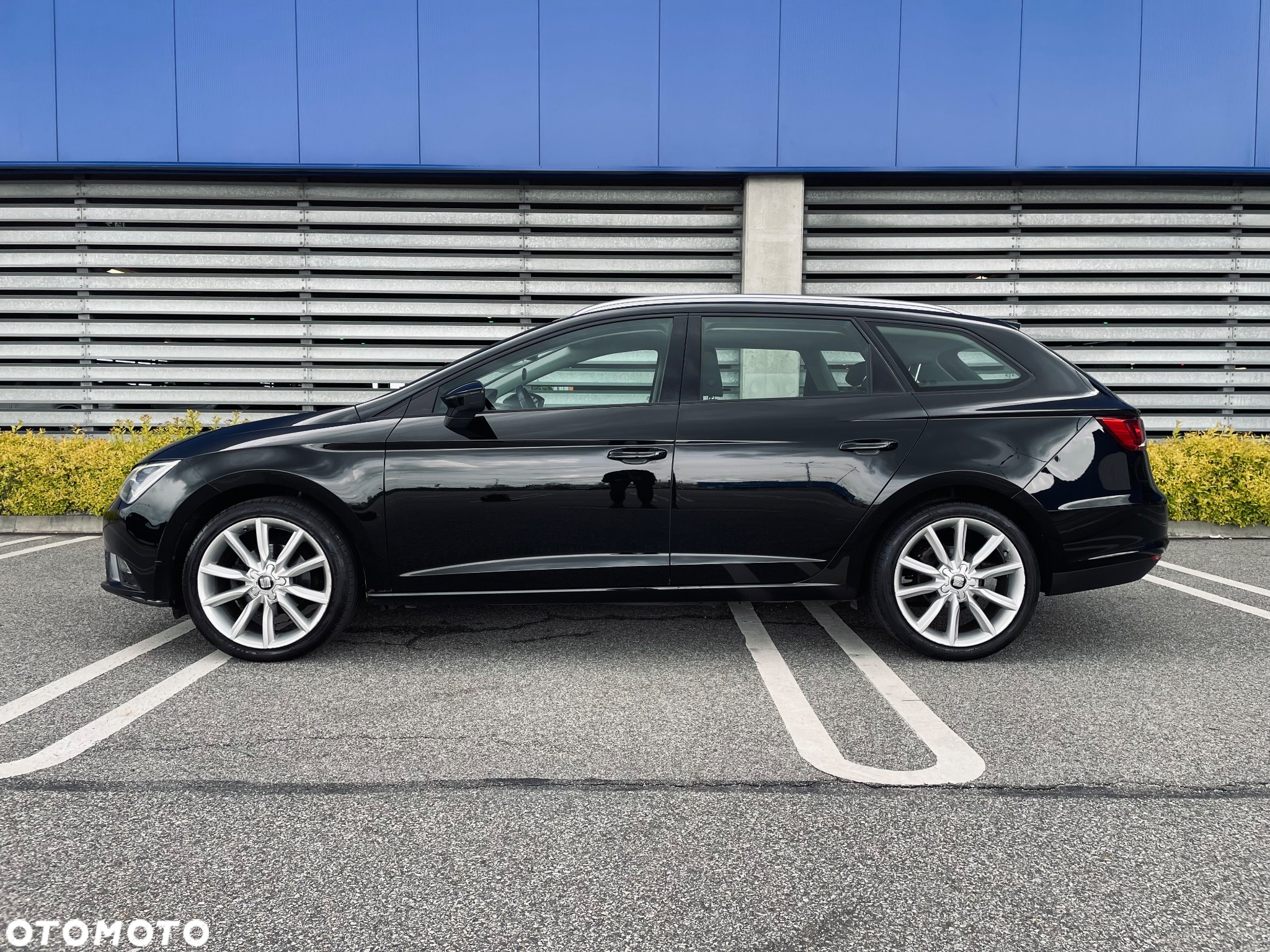 Seat Leon 1.6 TDI Style - 4